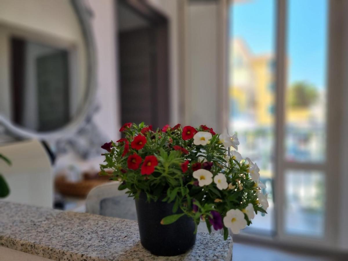 Suite Cornelia Santa Teresa Gallura Exterior photo